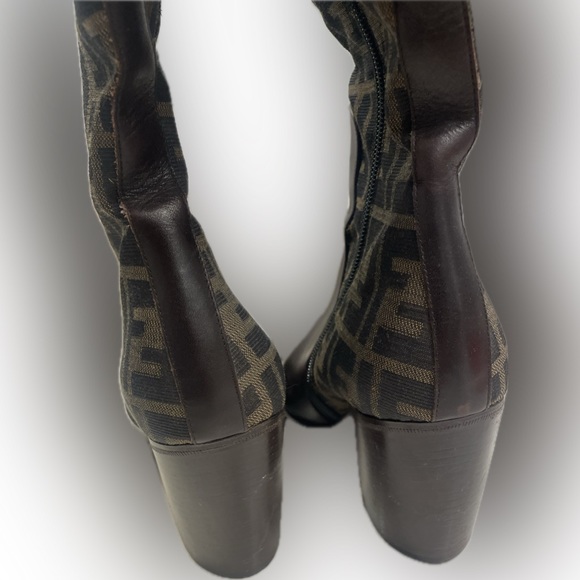 Fendi Zucca Vintage Boots - Picture 3 of 8